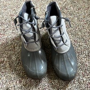 Sperry boots